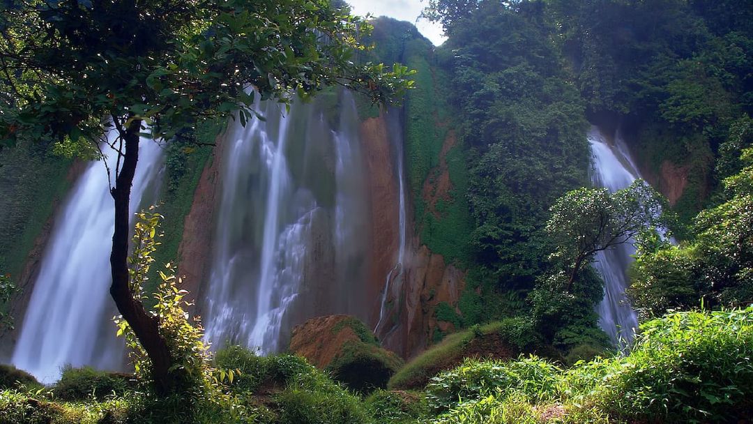 Air Bertuah Curug Cikaso