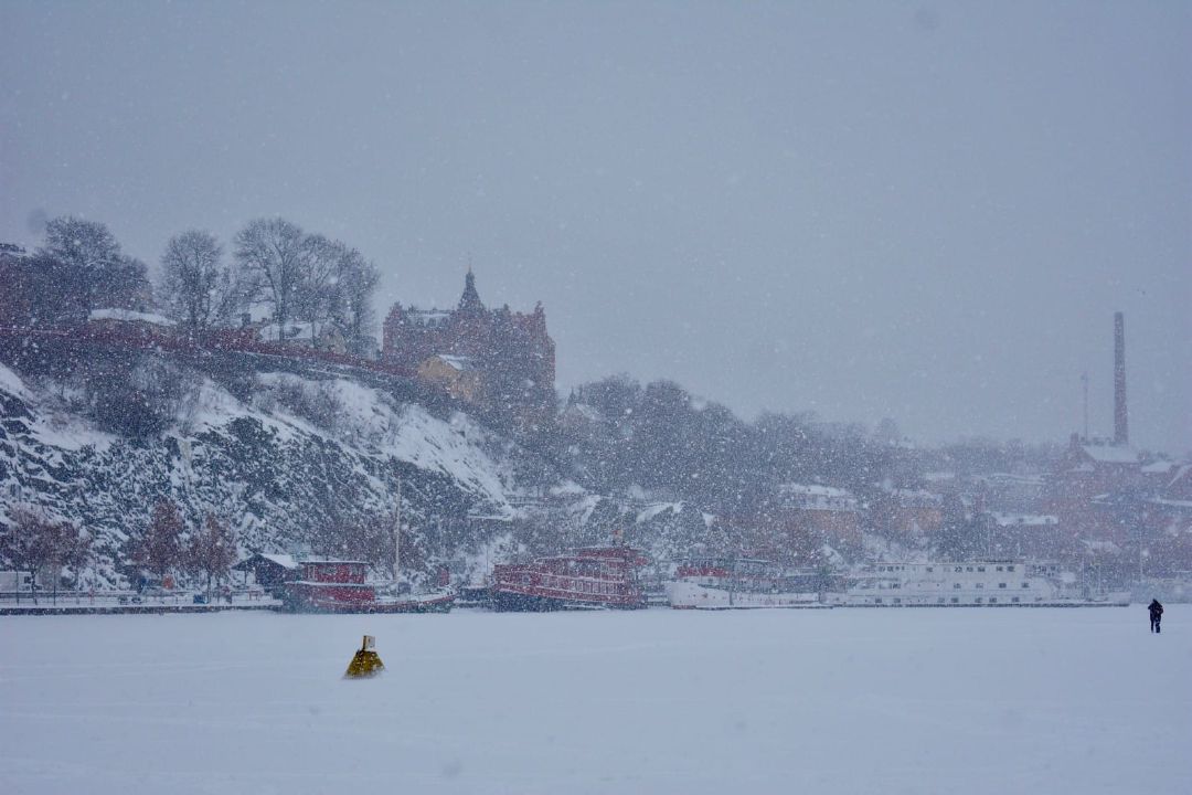 Danau Mälaren yang kembali membeku.