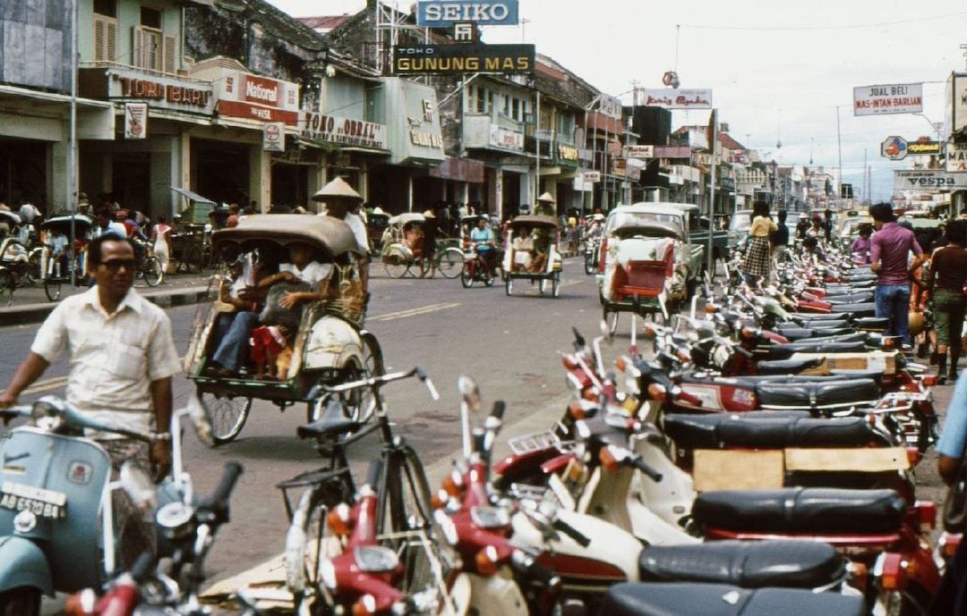 Jalan-Jalan di Malioboro