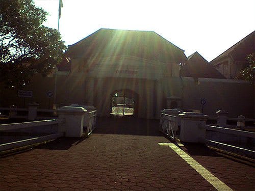 Benteng Vredeburg di pagi hari.