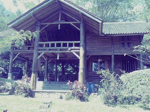 Salah satu vila di kawasan Gunung Puntang.