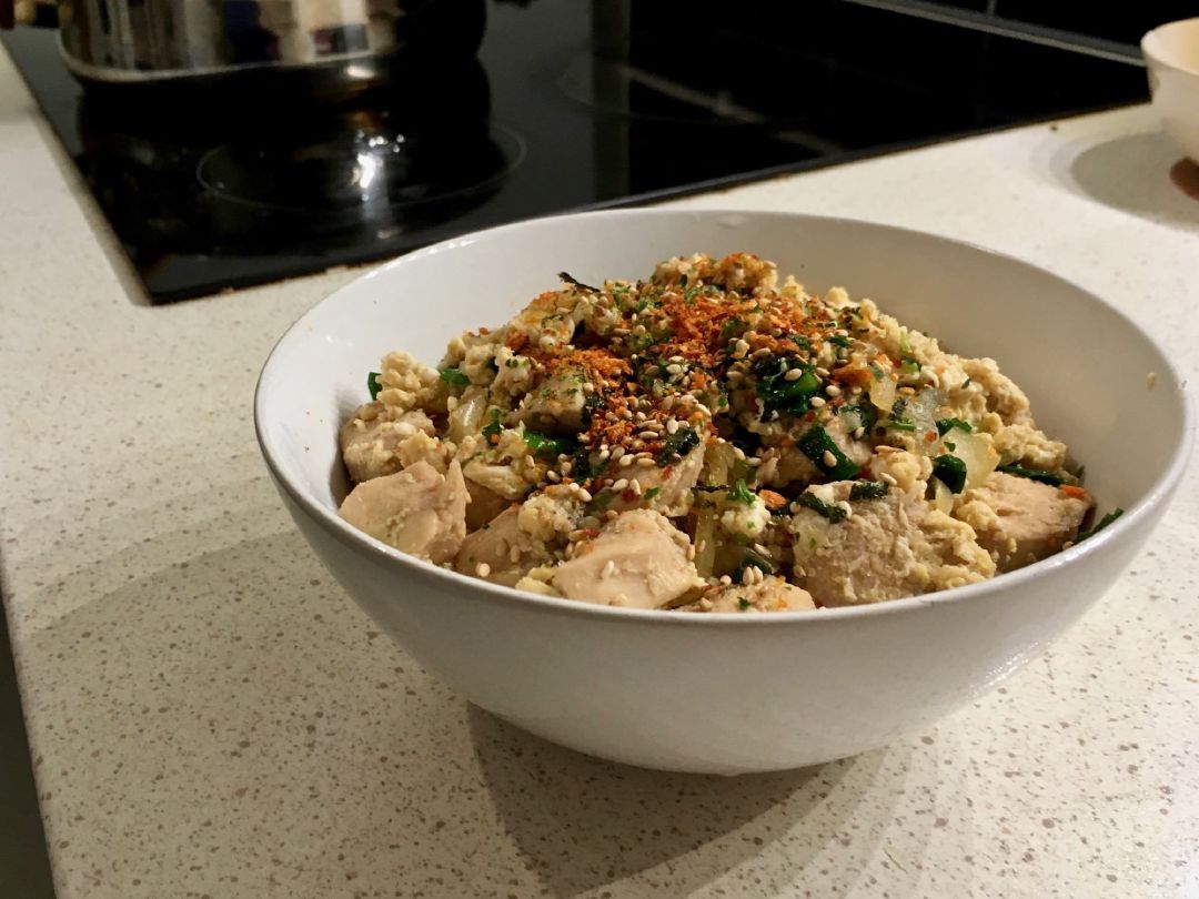 Oyakodon siap untuk dinikmati!