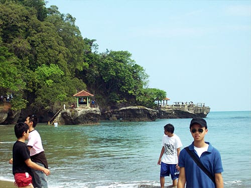 Asrinya Pantai Karang Bolong.